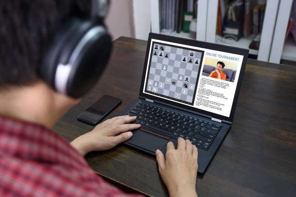 Discover Corona del Mar’s top chess academies in Newport Beach. Learn from top coaches in a fun, competitive setting tailored for all ages and skill levels.