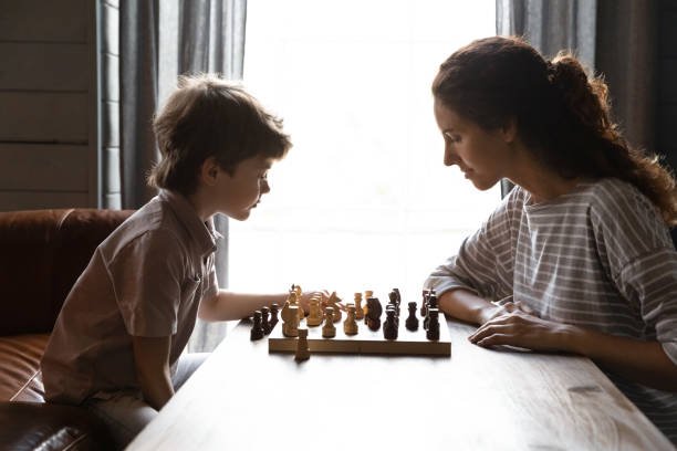 How Debsie is The Best Choice When It Comes to Chess Training in Balboa Island, Newport Beach
