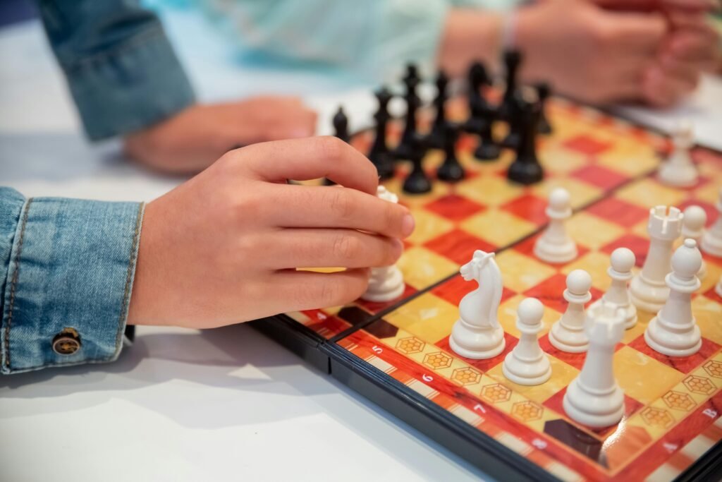The club offers a friendly environment for players to practice and compete. However, it lacks a structured teaching program. Debsie, on the other hand, offers a step-by-step curriculum with FIDE-certified coaches, ensuring consistent progress and personalized attention for each student.