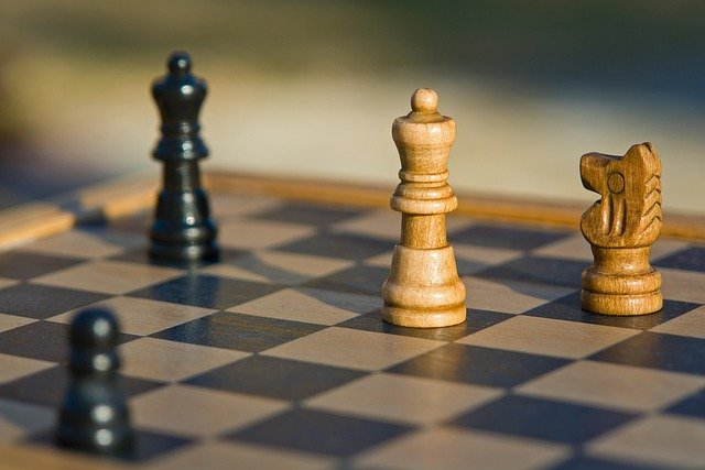Why Online Chess Training Is the Future