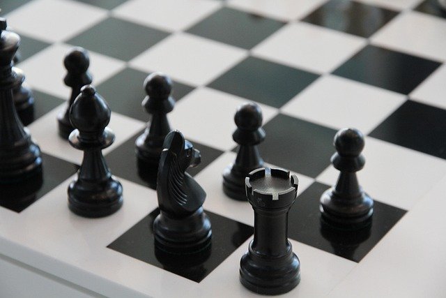 chess-140340_640 . Some kids have made good progress through in-person clubs
