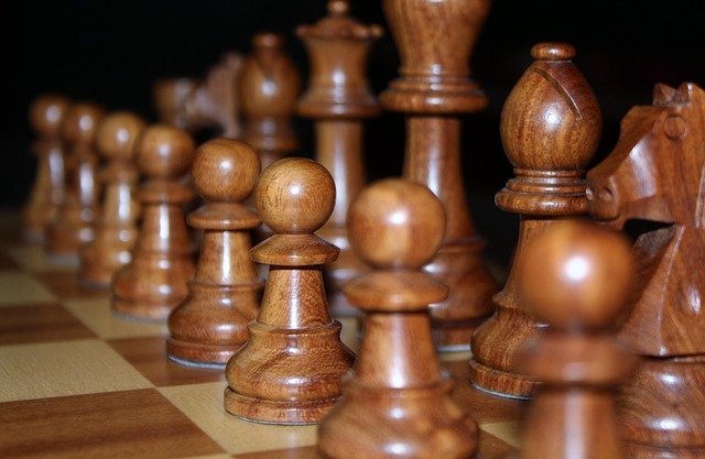 Explore the top 5 chess coaching academies in Bellaire, Houston. Help your child grow with expert training, focus, and strategic thinking.