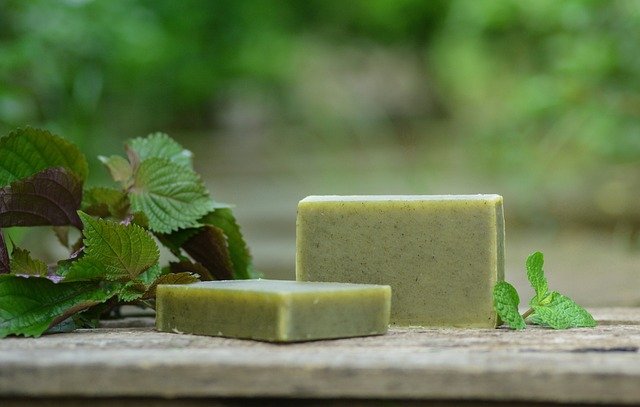 Learn how soap works at the molecular level to fight germs and clean. A simple chemistry guide for kids!