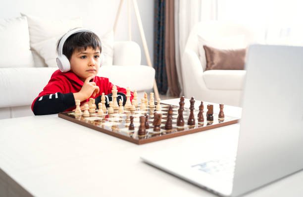 Why Online Chess Training is the Future
