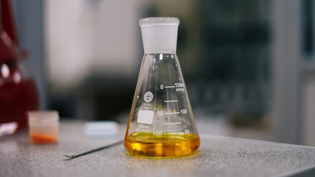 One of the most fascinating things about acids and bases is how they react with each other. When an acid and a base meet, they don’t just sit quietly side by side—they interact in a process called neutralization. In this reaction, the acid and base cancel each other out, forming water and a type of salt.