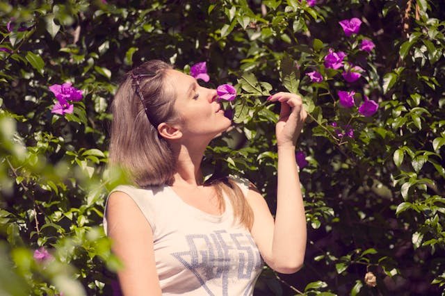 Take a deep breath through your nose. Can you smell anything? Maybe food cooking, fresh air, or even something not-so-nice? That’s your sense of smell at work.