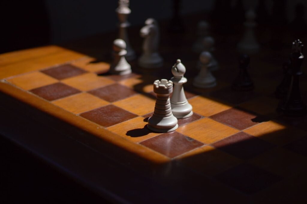 Find top chess tutors and classes in Bay View, Milwaukee. Boost your child’s focus, patience, and confidence with expert-led chess coaching and lessons.