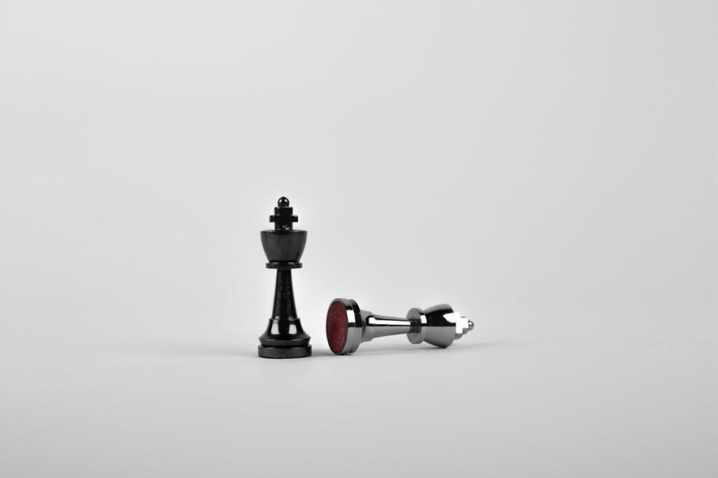 pexels-sebastian-411207 That’s what online chess training gives—and why it’s quickly becoming the best way for kids to learn chess today.