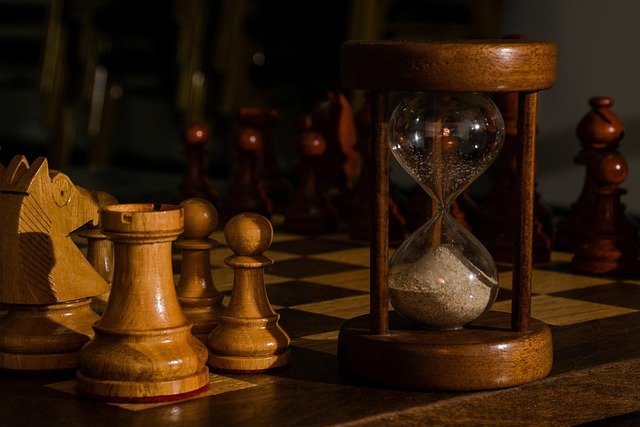 Find the top 5 chess academies in Sholinganallur, Chennai. Build confidence, patience, and smart decision-making in your child today.