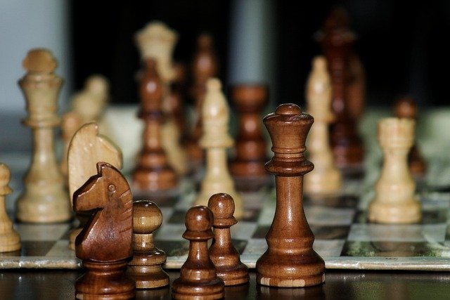 Discover the best 5 chess coaching academies in Tambaram, Chennai. Give your child the edge with expert training and life skill growth.