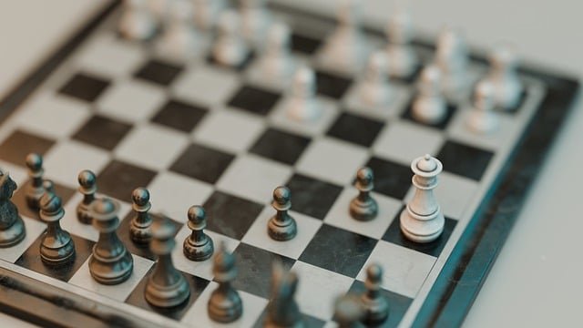 Top chess tutors & classes in Maroochydore, Sunshine Coast. FIDE-certified coaches for kids & adults. Learn smarter, play better. Start your free Debsie trial today.