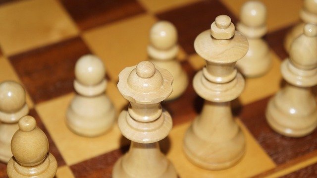 Top chess classes and tutors in Cottesloe, Perth. Help your child grow sharper, more focused, and confident through fun chess lessons.