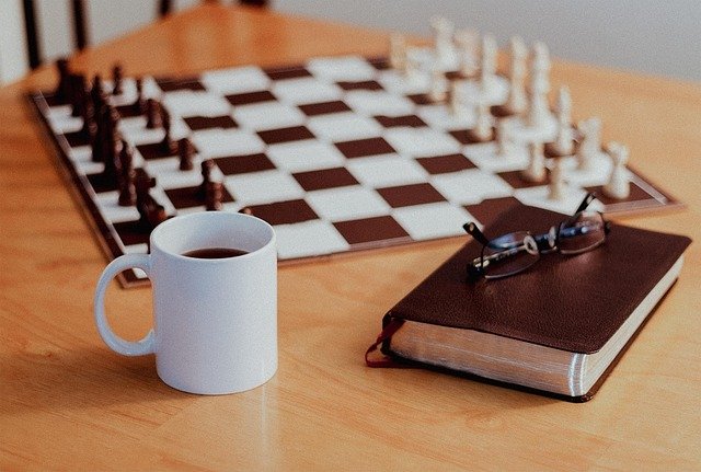 Explore the top 5 chess academies in RS Puram, Coimbatore. Boost your child’s confidence and focus through strategic, fun chess lessons.