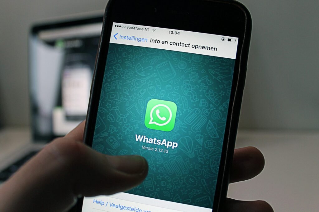 Explore how WhatsApp group chats impact teen mood and peer pressure. See the stats behind group dynamics, emotional health, and social influence.