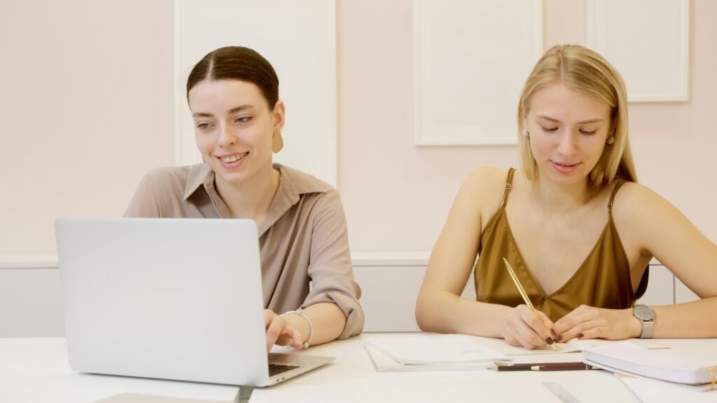 Parents, help your child notice their focus habits. After homework or study time, ask: “Did anything keep pulling your attention away?” If the answer is yes, try switching to handwriting for one subject at a time and see how it helps.