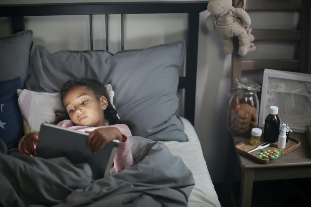 Start by turning off notifications on any device used for reading. Use airplane mode when possible. If they’re reading in a browser, close all other tabs. Create a clean digital space with no alerts, sounds, or buttons nearby.