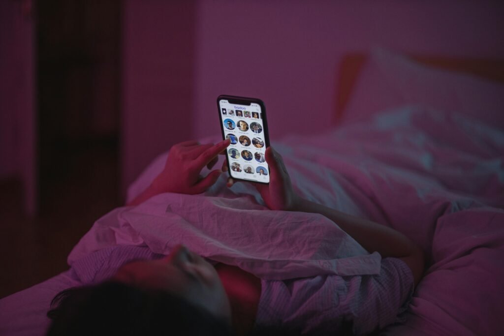 Not all sleep is the same. There are different stages, and each plays a special role in keeping our brains and bodies healthy. One of the most important stages is REM sleep, which usually makes up about 20 to 25% of a full night’s sleep.
