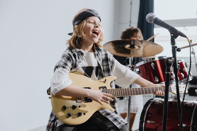 Music isn’t always a solo activity. Many times, kids learn music in groups. They sing together. They play in bands. They listen to each other.