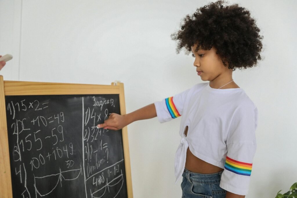 Imagine gaining over a year of learning in just one school year. That’s what happened for many students who used tablets for math: they showed an average growth of 1.3 years in just 9 months.