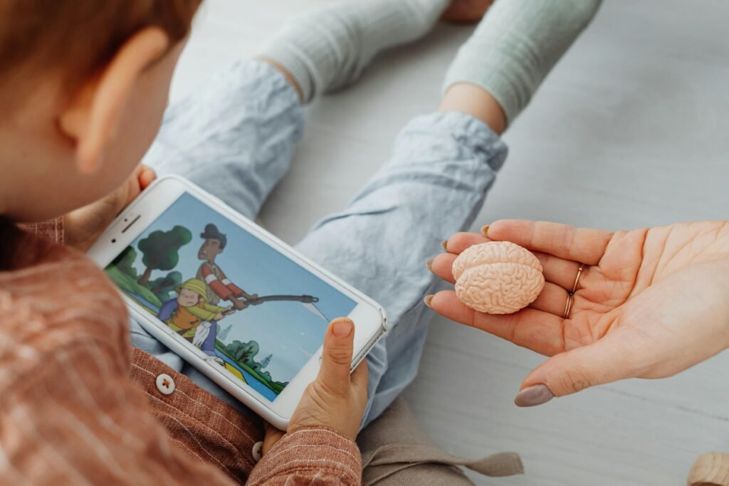 That’s why this stat matters: micro-learning fits into daily routines 70% more easily than traditional learning. It’s short. It’s flexible. And it doesn’t feel like a big chore.