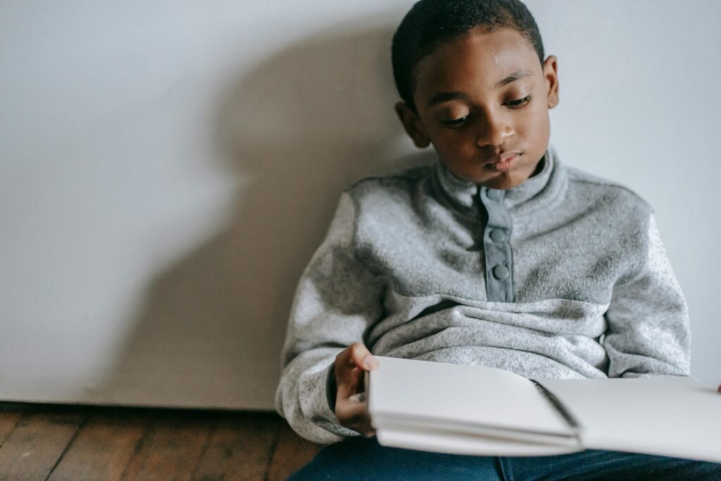Sounds strange? Not really. Think about it this way: when you’re reading a real book, you’re doing more than just looking at words. You’re flipping, pausing, holding, and even sometimes smelling the pages. These sensory actions help create a deeper connection to the material.