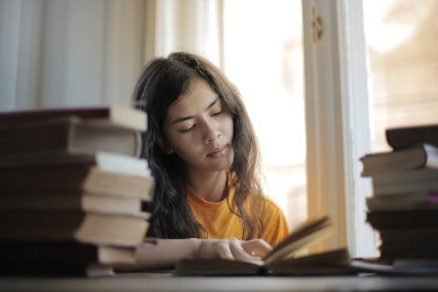 Discover top physics tutors and classes in Arizona. Personalized lessons to boost grades, problem-solving skills, and test prep success.