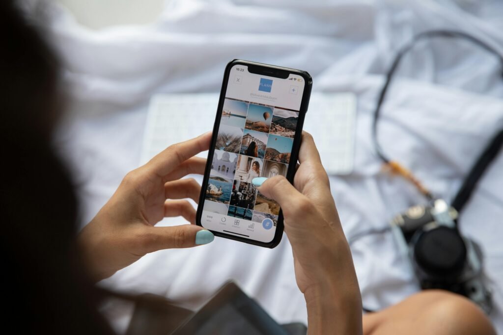Are teens posting or just scrolling? Explore how many are creators, commenters, or silent viewers on major platforms, backed by fresh stats.