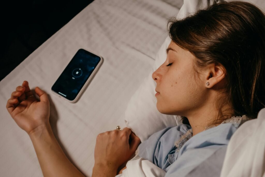 Do app-free days help kids feel better and do better in school? Explore real data on how digital detox impacts mood, focus, and academic performance.