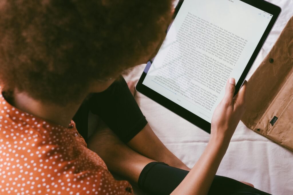With screen reading, regressions go up by 25%. That’s because digital pages don’t give as many visual cues. The eyes lose track of where they are. And if a child’s already tired or distracted, they’ll start rereading without even noticing.