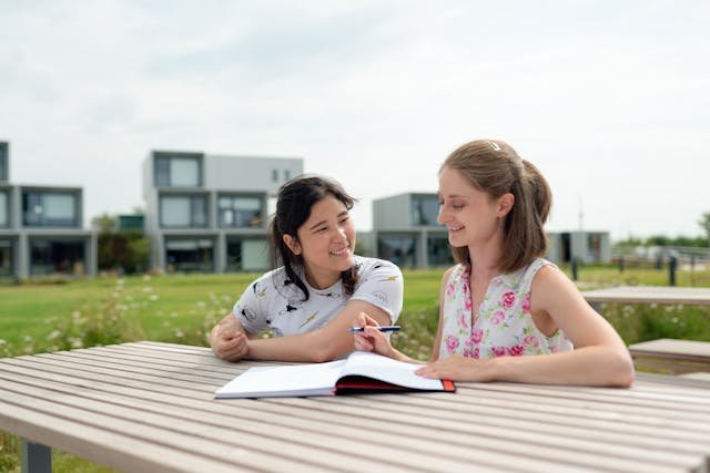 Discover top physics tutors and classes in Norfolk, VA. Improve grades, problem-solving, and confidence with expert help.