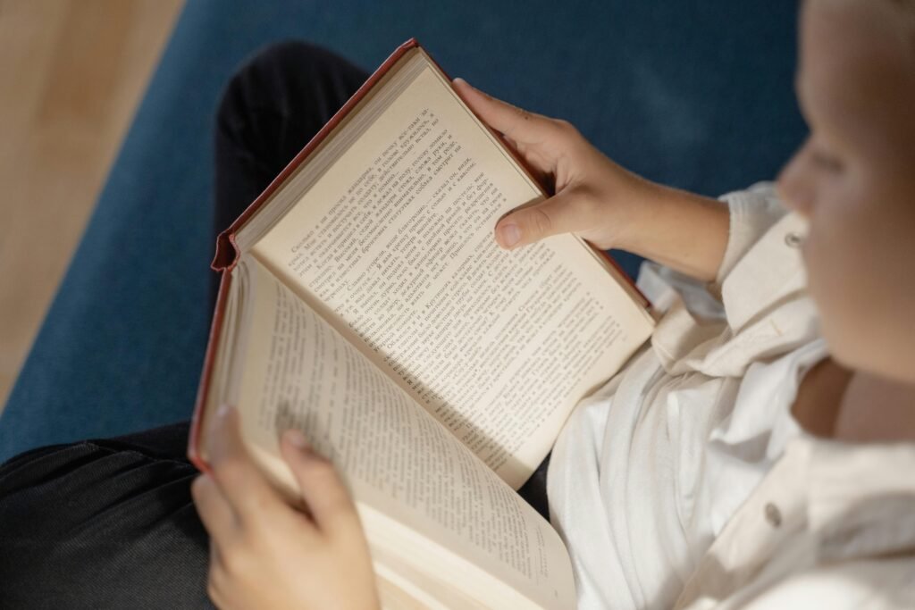 Track sessions with a paper chain where each link stands for fifteen minutes. When the chain reaches the bedroom door, choose a new bedtime book together. If some nights feel rushed, read a poem or a single page and still count it. 