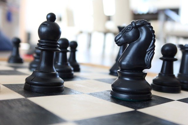 Best chess tutors & classes in Sint-Andries, Bruges. FIDE coaches for kids & adults. Build focus & strategy. Book a free Debsie trial today.