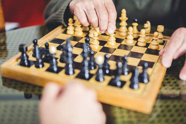 Drawbacks of Offline Chess Training