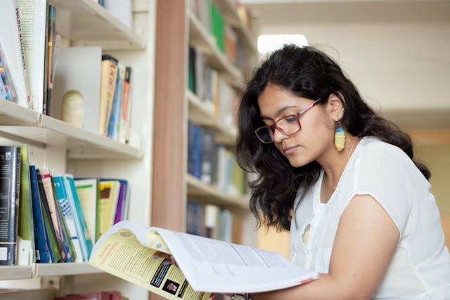 Find expert physics tutors and classes in Visakhapatnam. Personalized lessons to boost confidence, understanding, and exam scores.