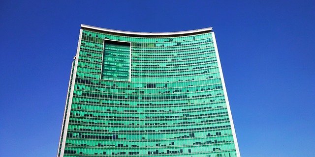 Bengaluru is a learning city. Students here aim high—in school boards like CBSE, ICSE, State Board, and in competitive paths like JEE and NEET.