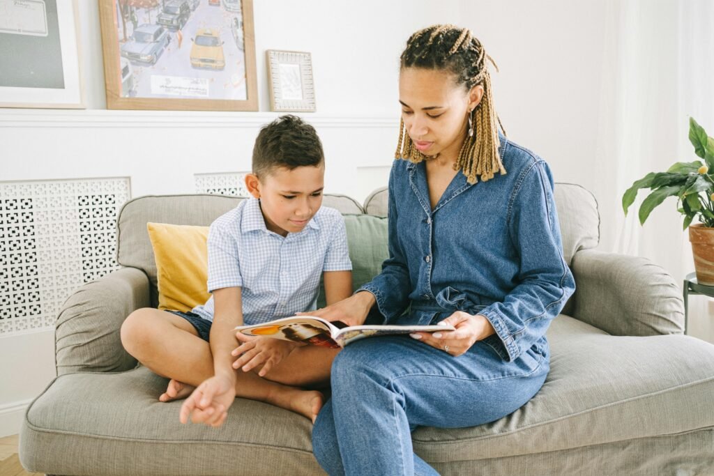 Monthly customer churn rate tells you what share of paying students left in a month. It is a simple fraction. You take the number of students who canceled this month and divide it by the number of paying students you had at the start of the month.