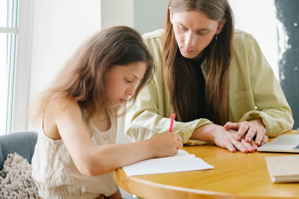 Post-session notes should say what changed in the brain that day, not only what pages were covered. Ask for a monthly synthesis that connects all the small data into one picture. It should name what is working, what is stuck, and what will change next.